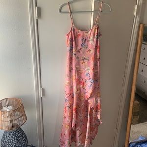“Zinnia” blush pink floral maxi dress from Lulus